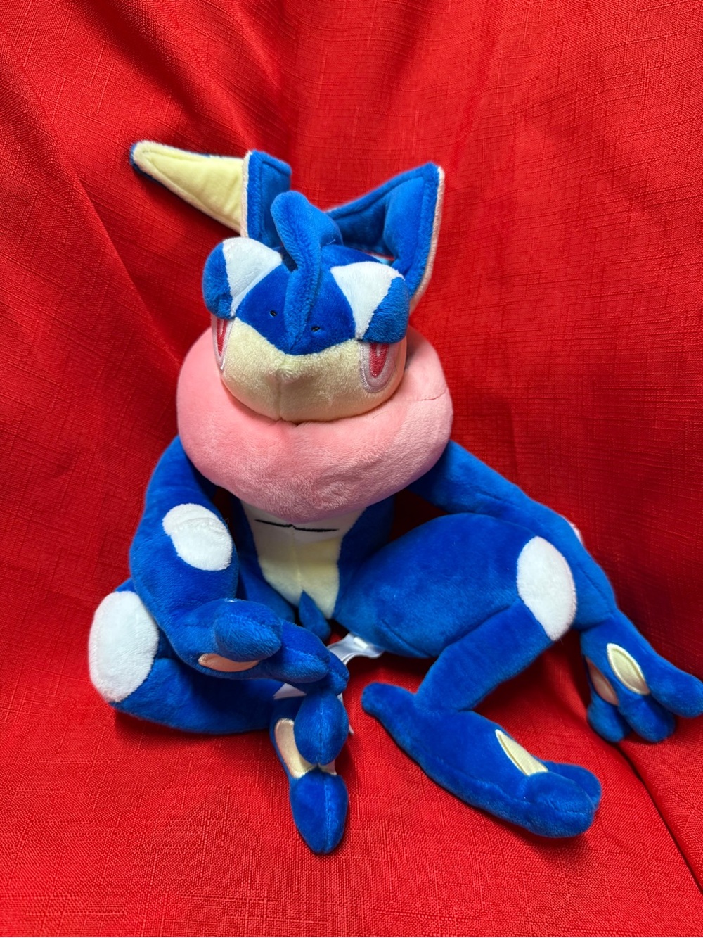 Pokemon Greninja Blue Plush Frog Toy with Pink Throat 2018 Rare
